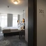 Via Regia - Vias-hotels Отель Гёрлиц