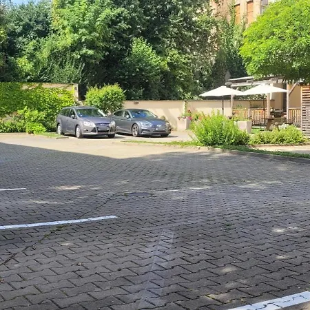 Western Via Regia 4*