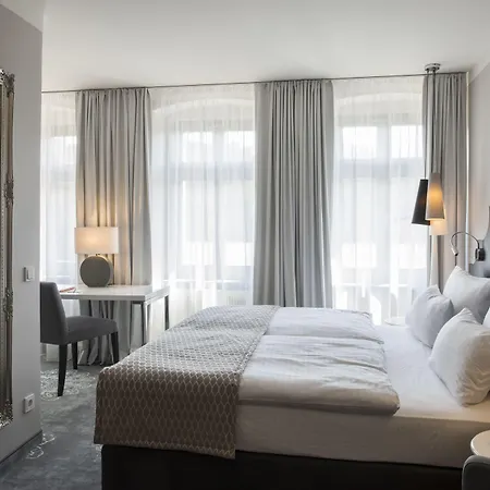 Via Regia - Vias-hotels Hotel 4*
