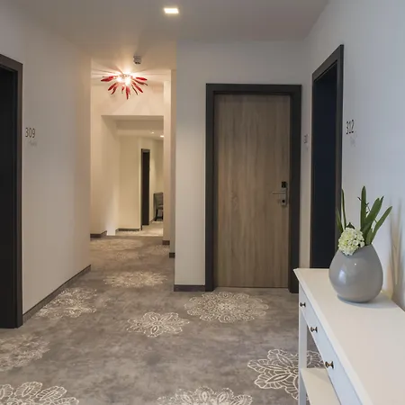 Via Regia - Vias-hotels Hotel 4*