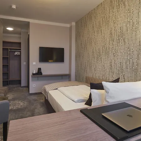 Via Regia - Vias-hotels Hotel 4*