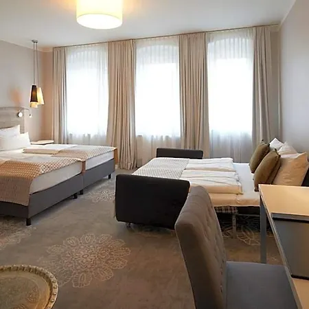 Otel Via Regia - Vias-hotels
