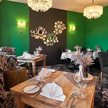 Via Regia - Vias-hotels Otel Görlitz